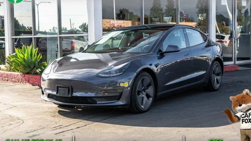 TESLA MODEL 3 2022 5YJ3E1EA6NF106810 image